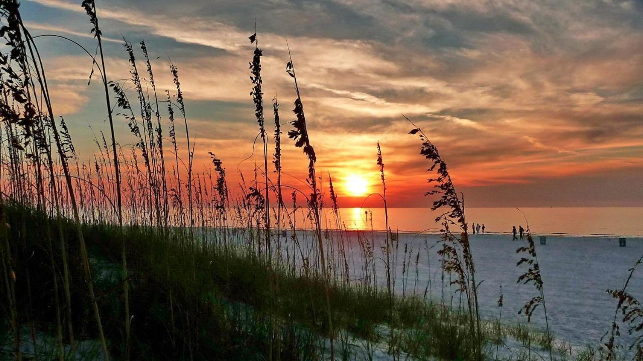 Sunset Beach House 3Br Villa St. Pete Beach Buitenkant foto